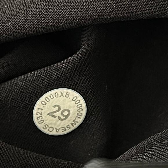 Lululemon high rise pin tuck jogger pants black 29 - Picture 10 of 11